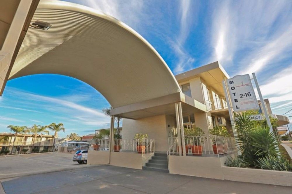 Commodore Mildura Motel Exterior foto